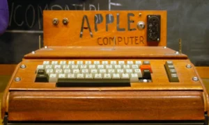 Apple Computer Entra nel Mercato Informatico